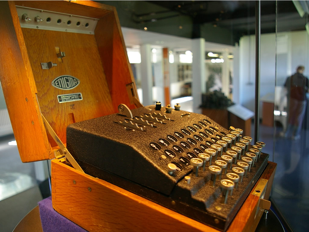 Encrypt Machine Enigma